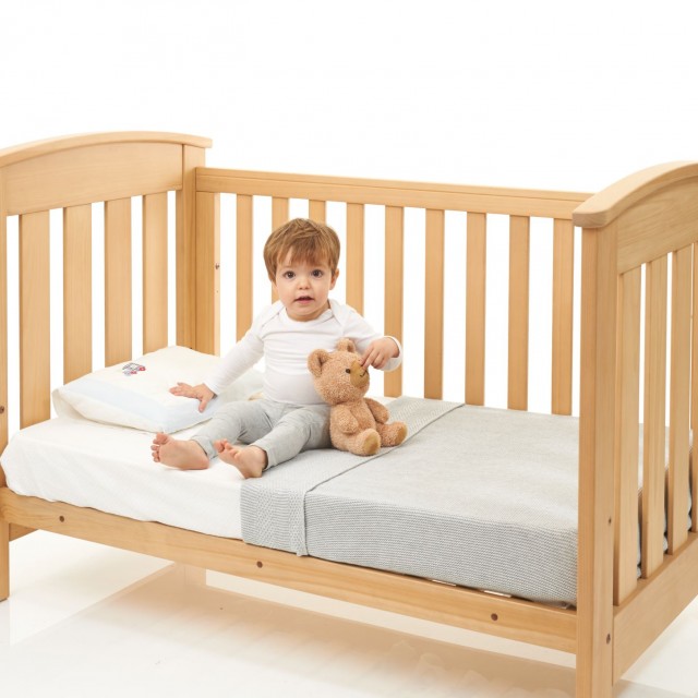 Making Your Home Safe Before Moving a Child From a Cot to a Bed | Red ...