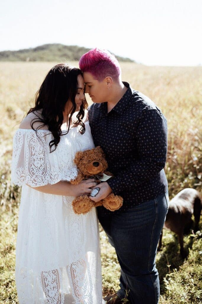 Amy_28right29__Naomi_28left29_28129 Amy 28right29 Naomi 28left29 28129