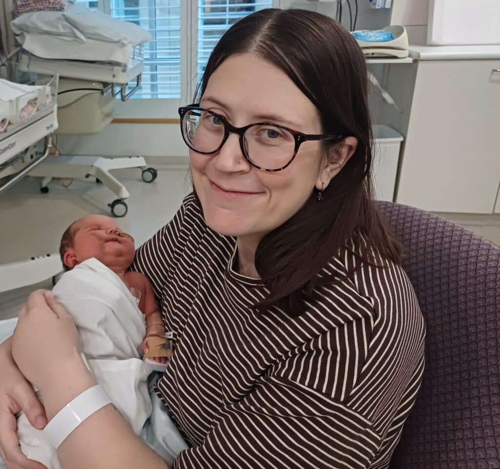 Emma holding her daughter Maddie